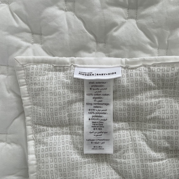 Pottery Barn 3 Piece Full Queen Reversible Cotton Quilt & 2 Standard Shams - Picture 5 of 8